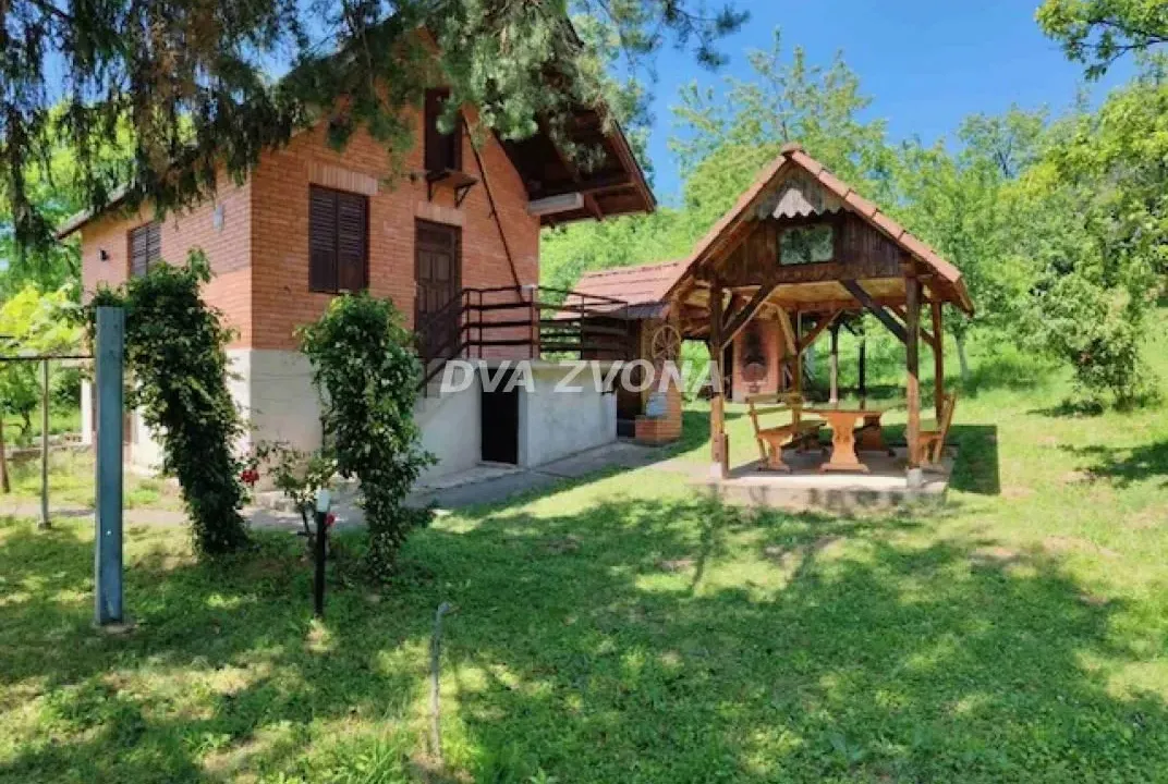 Prodaja, kuća, 66m², Irig, Srbija