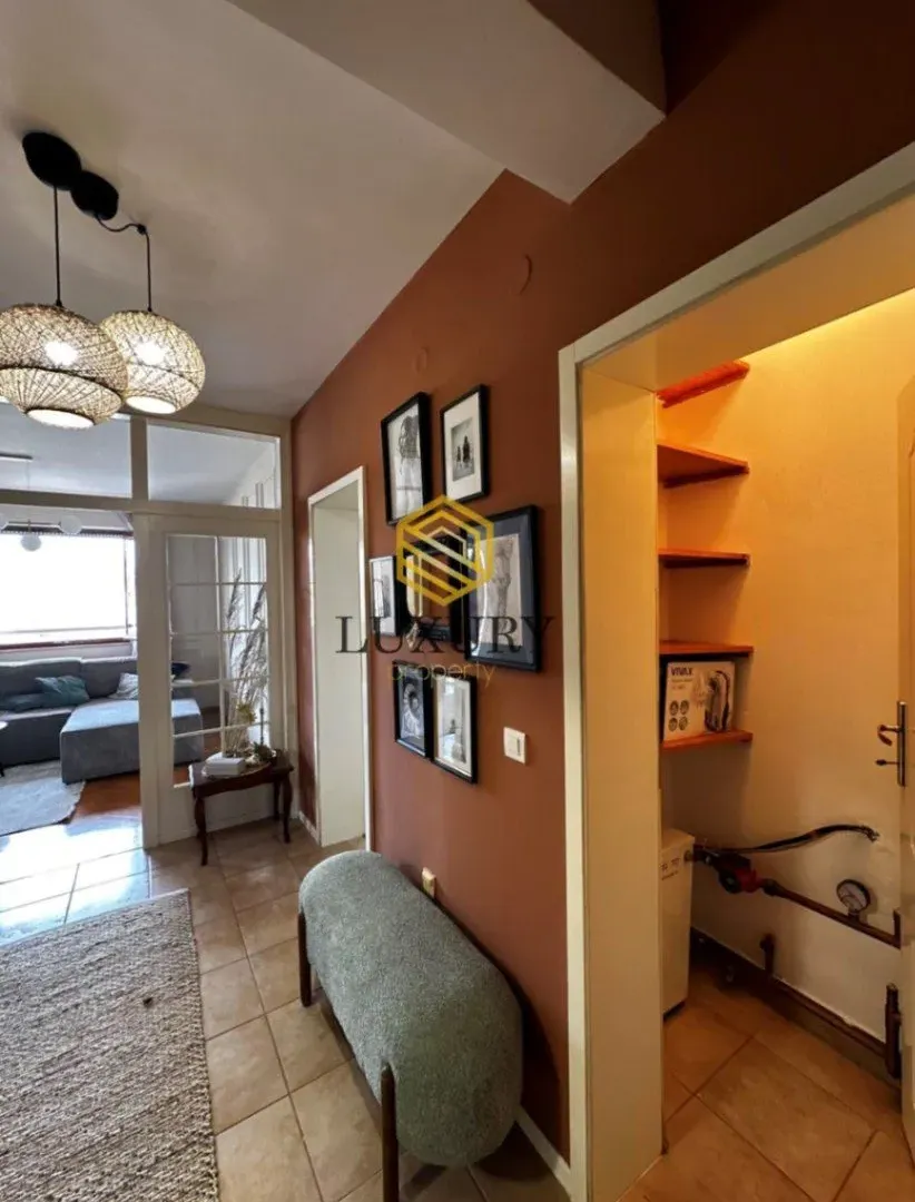 Izdavanje, jednosoban stan, 63m², Preko Morače, Podgorica