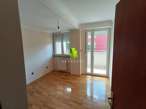 Sale, three bedroom apartment, 87m², Palilula, Niš - image 4