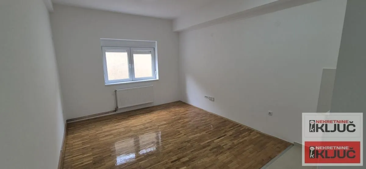 Prodaja, garsonjera, 28m², Lipov gaj, Novi Sad Sve Podlokacije