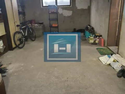 Prodaja, kuća, 350m², Ćuprija, Srbija - image 12