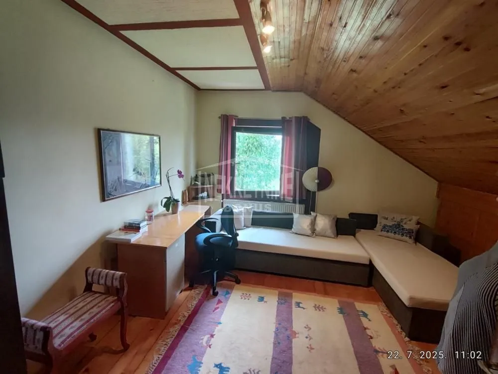 Prodaja, kuća, 180m², Železničko Naselje, Subotica