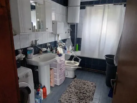 Sale, house, 180m², Centar Sve Podlokacije, Beograd - image 2