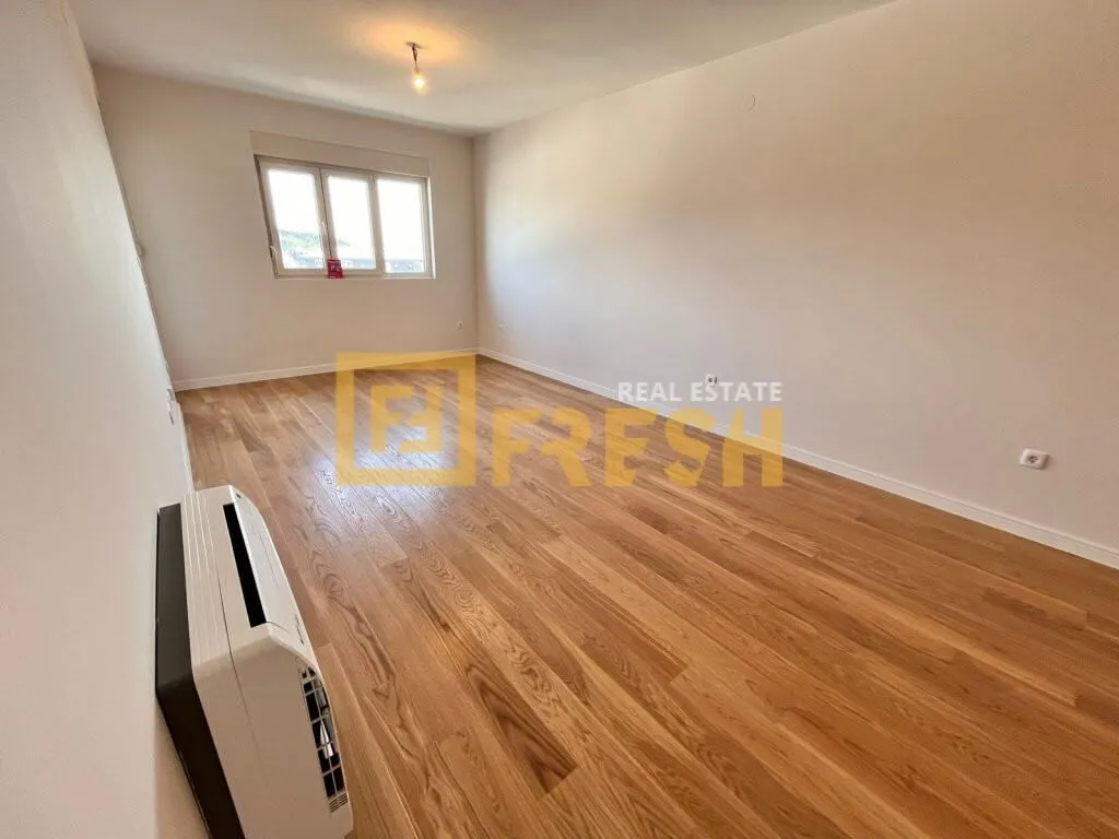 Rent, two bedroom apartment, 70m², City Kvart, Podgorica