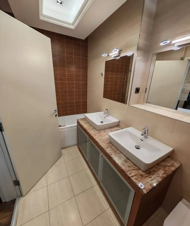 Rent, three bedroom apartment, 148m², Dedinje Sve Podlokacije, Beograd