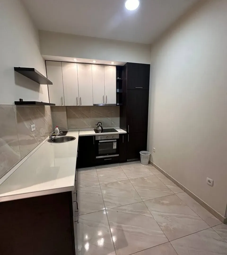 Sale, one bedroom apartment, 80m², Bečići, Budva