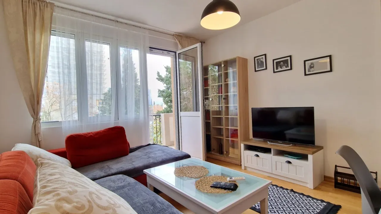 Prodaja, dvosoban stan, 58m², Budva, Crna Gora