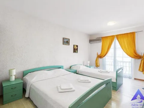 Prodaja, ugostiteljski objekat, 487m², Velji Vinogradi, Budva - image 4