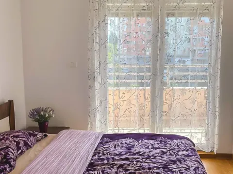 Izdavanje, jednosoban stan, 51m², City Kvart, Podgorica - image 4