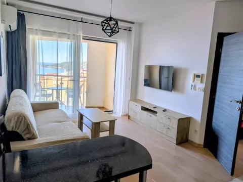 Rent, one bedroom apartment, 36m², Bečići, Budva - image 4