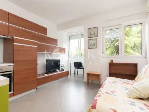 Rent, studio apartment, 25m², Preko Morače, Podgorica - image 2