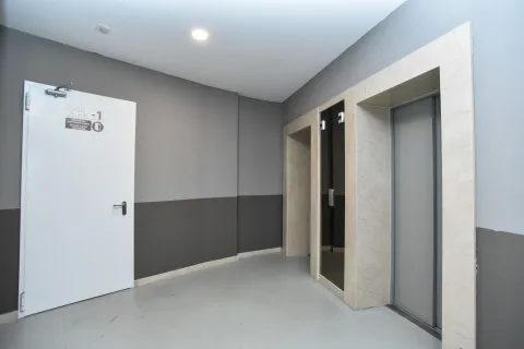 Rent, one bedroom apartment, 64m², Tre Canne, Budva - image 17