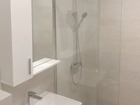 Prodaja, jednosoban stan, 60m², Mrčevac, Tivat - image 10