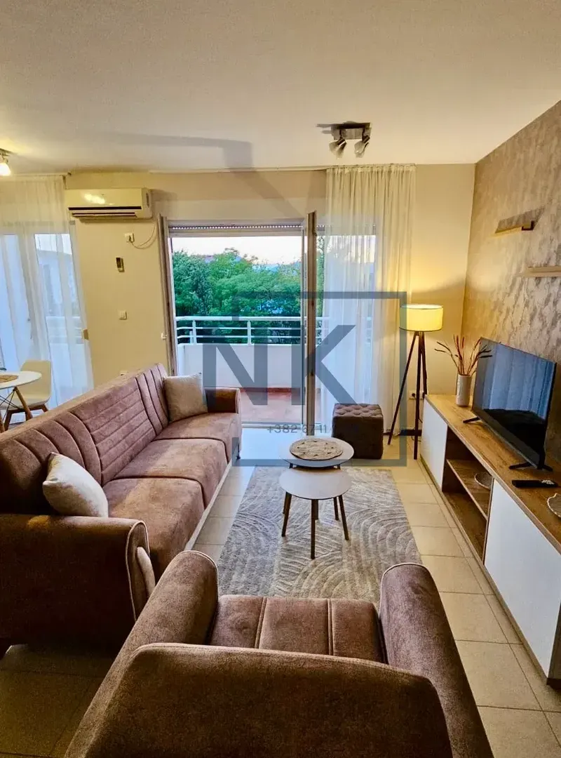 Prodaja, dvosoban stan, 85m², Ljubović, Podgorica