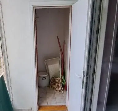 Izdavanje, trosoban stan, 76m², Stari grad, Novi Sad - image 14