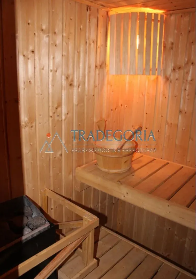 Prodaja, kuća, 330m², Žabljak, Crna Gora