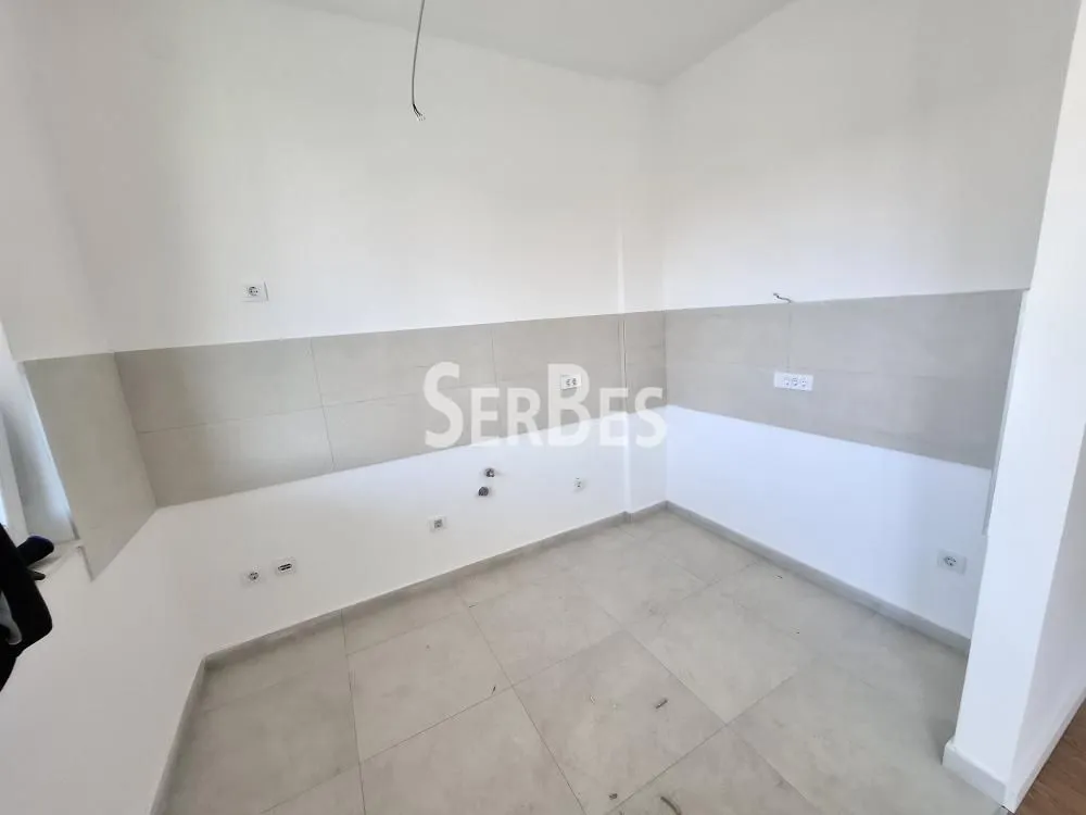Sale, four bedroom apartment, 104m², Bulevar Oslobodjenja, Novi Sad Sve Podlokacije