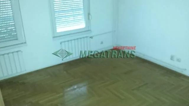 Rent, four bedroom apartment, 103m², Novi Beograd Blok 29, Novi Beograd Sve Podlokacije