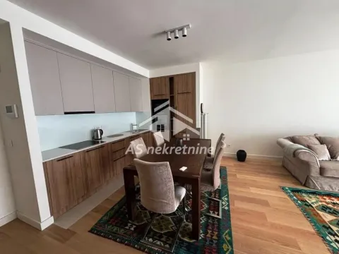 Izdavanje, trosoban stan, 80m², Savski Venac, Beograd - image 4