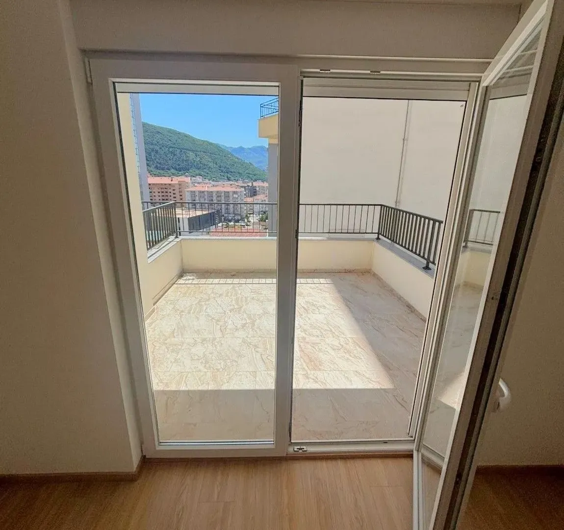 Prodaja, jednosoban stan, 58m², Dubovica, Budva