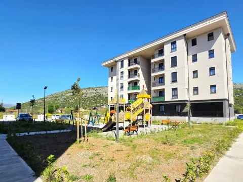 Rent, apartment, 21m², Tološi, Podgorica - image 9