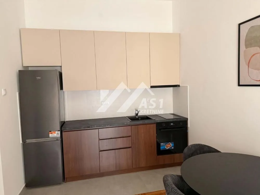 Izdavanje, jednosoban stan, 34m², Podbara, Novi Sad Sve Podlokacije