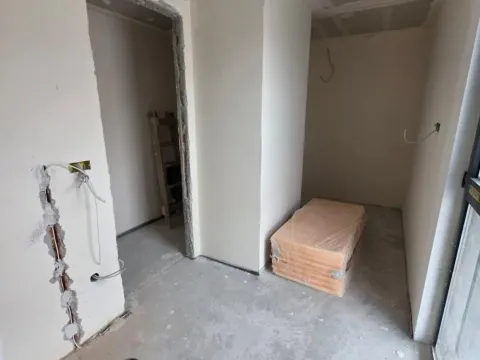 Sale, three bedroom apartment, 60m², Lekino Brdo, Voždovac Sve Podlokacije - image 4