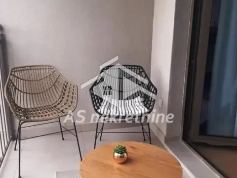 Rent, one bedroom apartment, 32m², Savski Venac, Beograd - image 13