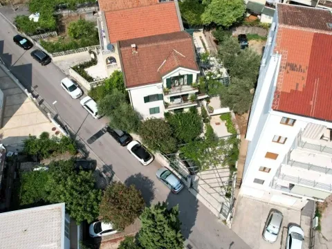 Prodaja, kuća, 285m², Budva, Crna Gora - image 24