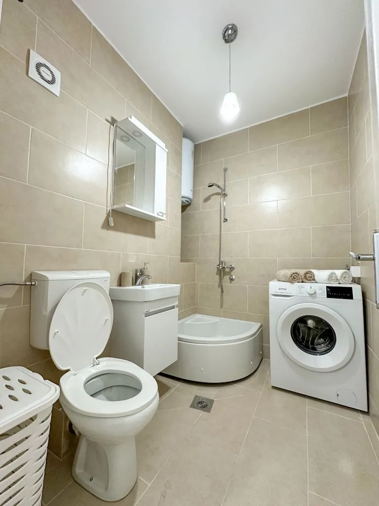 Prodaja, jednosoban stan, 24m², Autobuska stanica, Podgorica