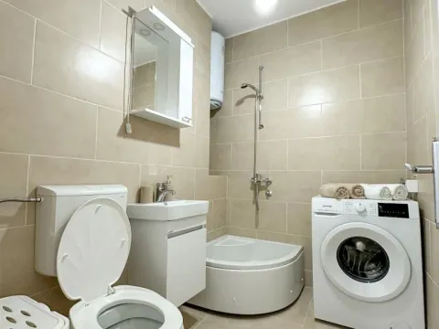 Prodaja, jednosoban stan, 24m², Autobuska stanica, Podgorica - image 9