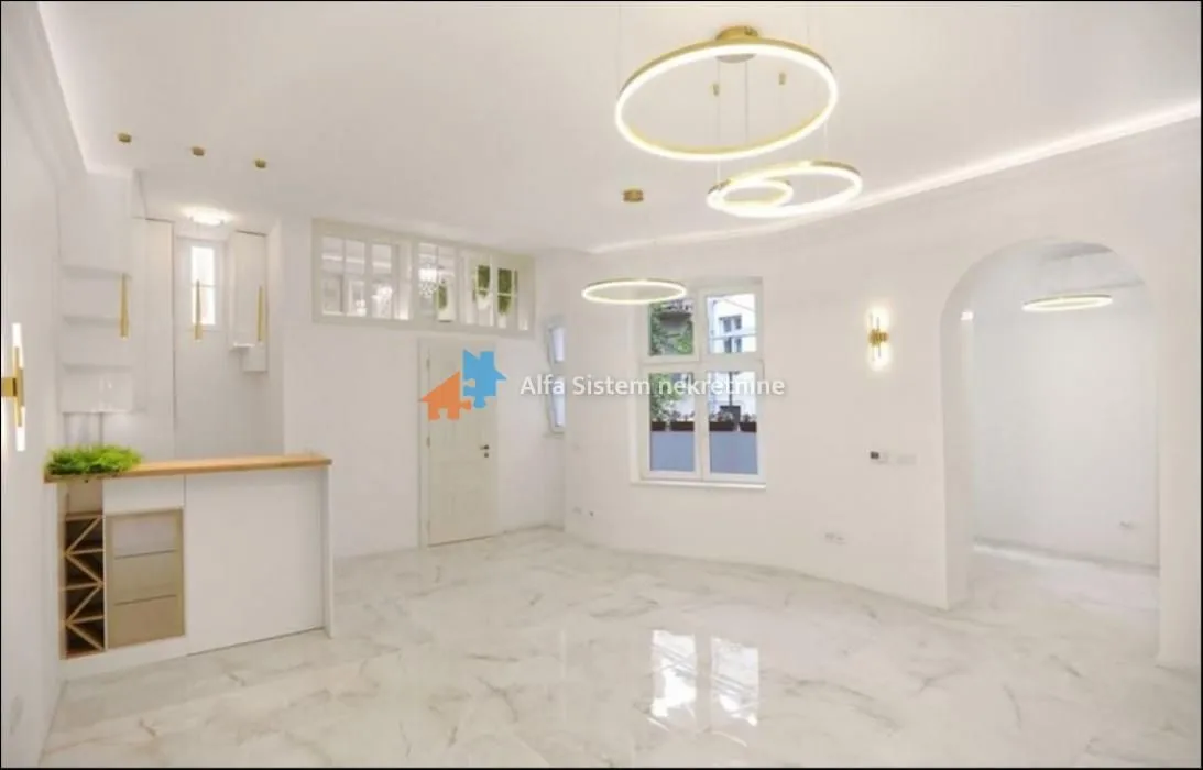 Rent, three bedroom apartment, 105m², Stari Grad, Beograd