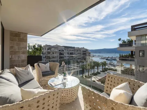Prodaja, jednosoban stan, 81m², Porto Montenegro, Tivat - image 15