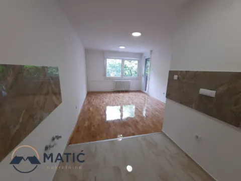 Prodaja, dvosoban stan, 48m², Avijatičarsko naselje, Novi Sad Sve Podlokacije - image 4