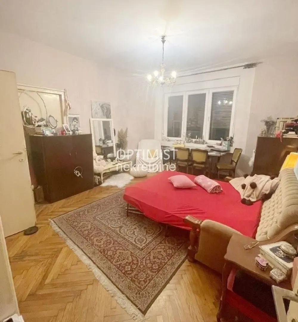 Sale, four bedroom apartment, 97m², Stari Grad, Beograd