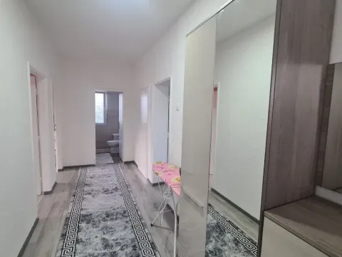 Izdavanje, dvosoban stan, 140m², Podgorica, Crna Gora - image 11