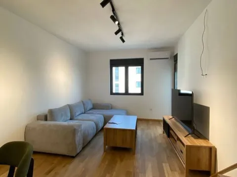 Prodaja, jednosoban stan, 47m², City Kvart, Podgorica - image 7