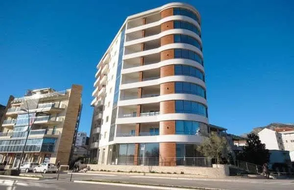 Rent, two bedroom apartment, 148m², Centar, Budva