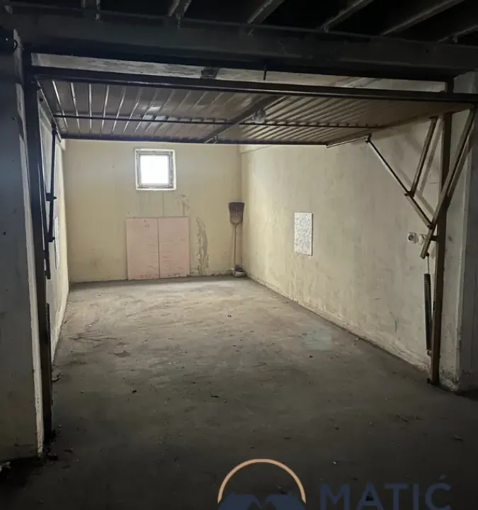 Rent, parking/garage, 14m², Spens, Novi Sad Sve Podlokacije