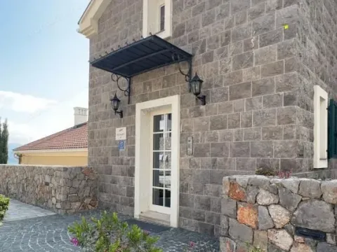 Prodaja, dvosoban stan, 114m², Luštica Bay, Tivat - image 11