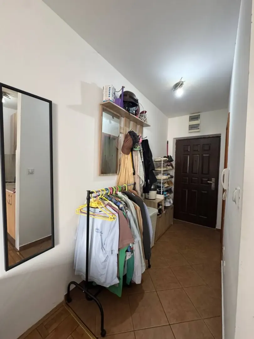 Izdavanje, garsonjera, 25m², Mainski Put, Budva