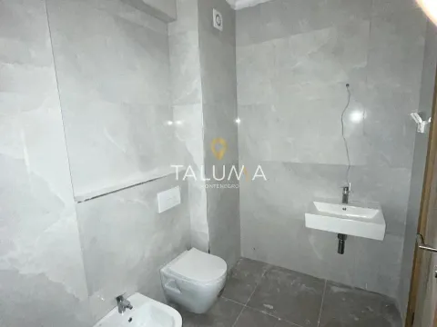 Prodaja, dvosoban stan, 80m², Pobrežje, Podgorica - image 3