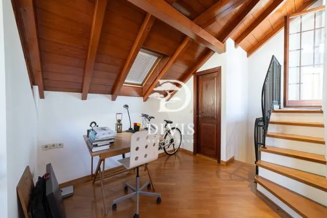 Rent, three bedroom apartment, 192m², Dorćol Sve Podlokacije, Beograd