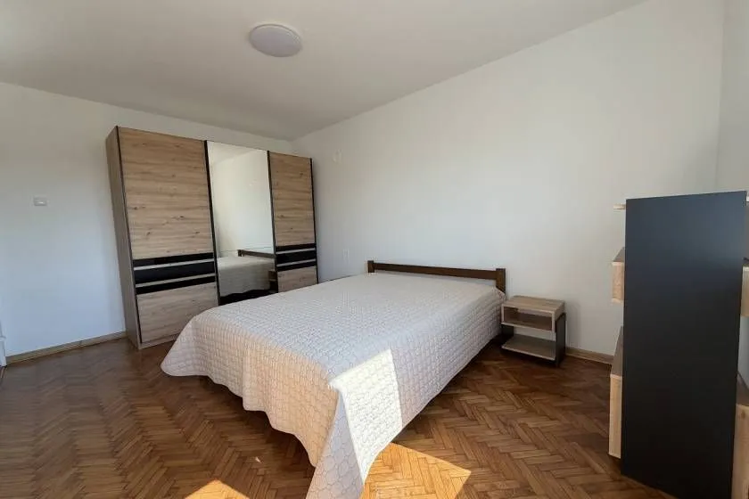 Rent, two bedroom apartment, 33m², Palilula Sve Podlokacije, Beograd