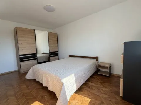 Rent, two bedroom apartment, 33m², Palilula Sve Podlokacije, Beograd - image 13