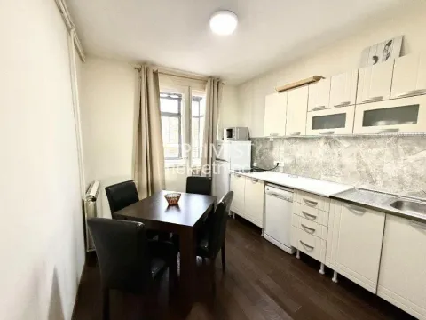 Izdavanje, dvosoban stan, 51m², Tašmajdan, Palilula Sve Podlokacije - image 5