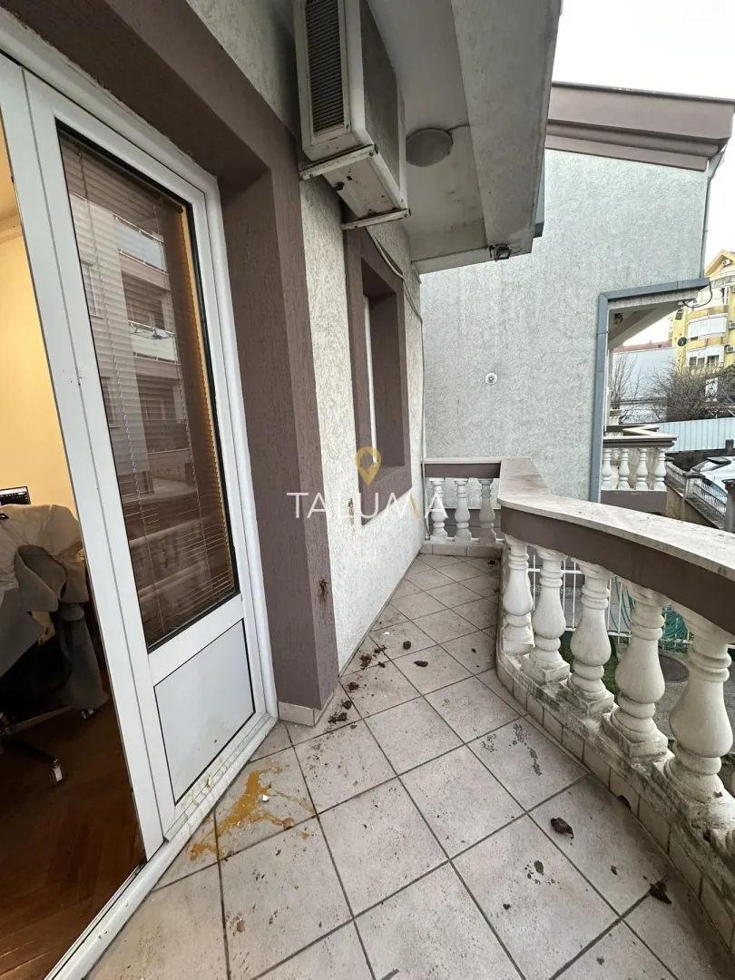 Rent, house, 360m², Momišići, Podgorica