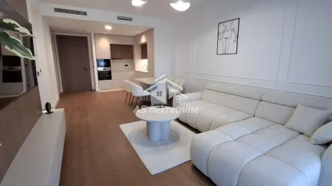 Izdavanje, dvosoban stan, 70m², Savski Venac, Beograd - image 2