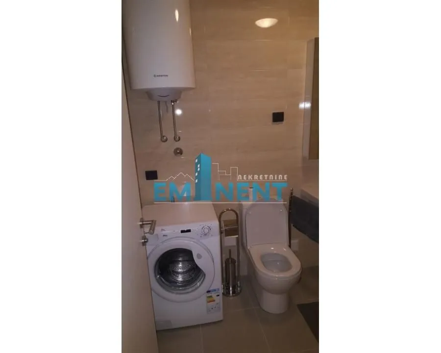Izdavanje, dvosoban stan, 55m², Novi Beograd Blok 67, Novi Beograd Sve Podlokacije