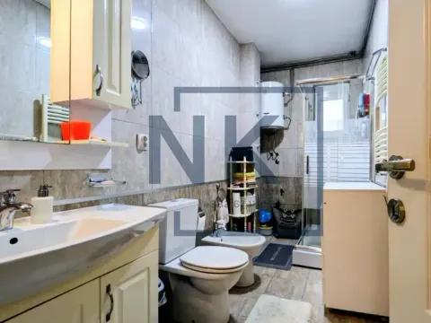 Sale, house, 350m², Vranići, Podgorica - image 13